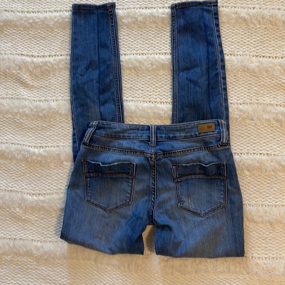 RSQ distressed jeans women’s - Picture 7 of 16